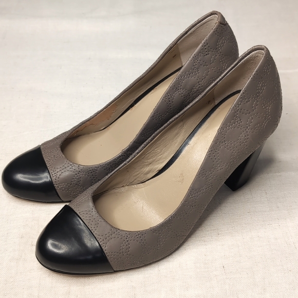 ANN TAYLOR Grey/Brown & Black Leather Heels size 9 M - Picture 4 of 12